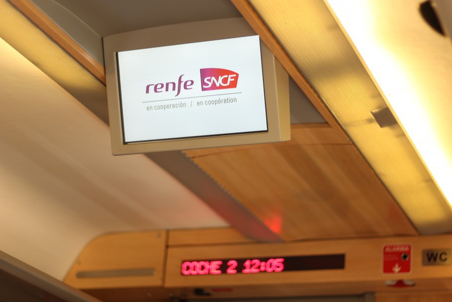 renfe sncf voyage en train barcelone