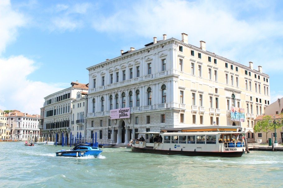 palazzo grassi Venise