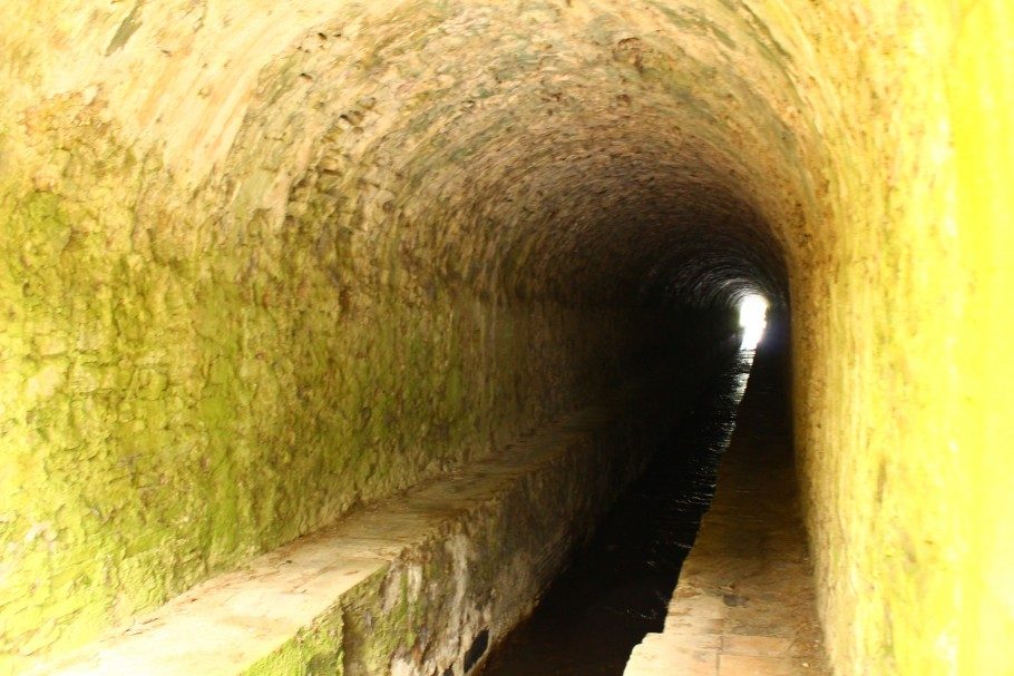 canal-du-midi-source