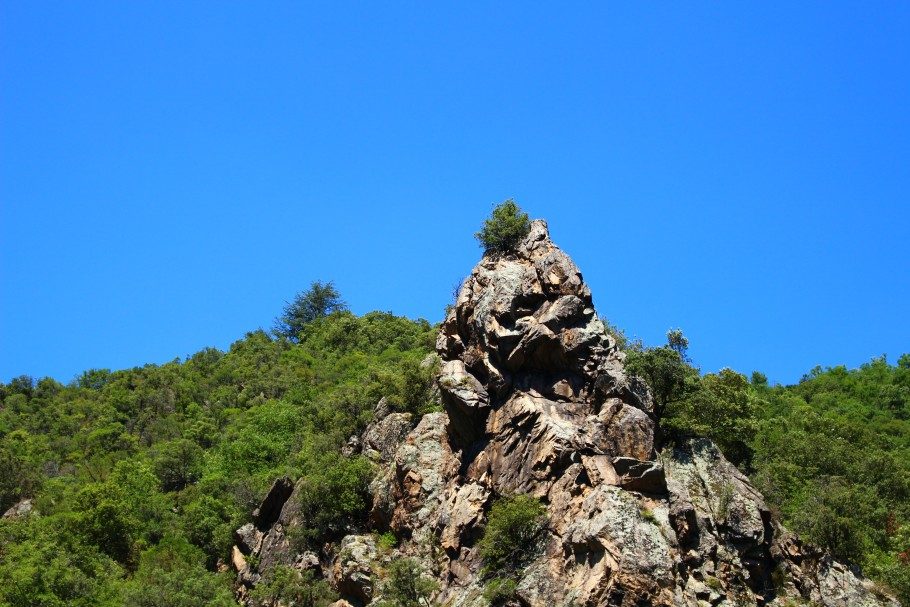 rocher-gorges-ardeche