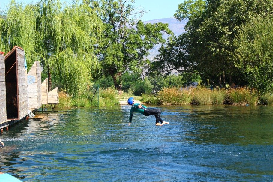 aqua-jump-les-angles