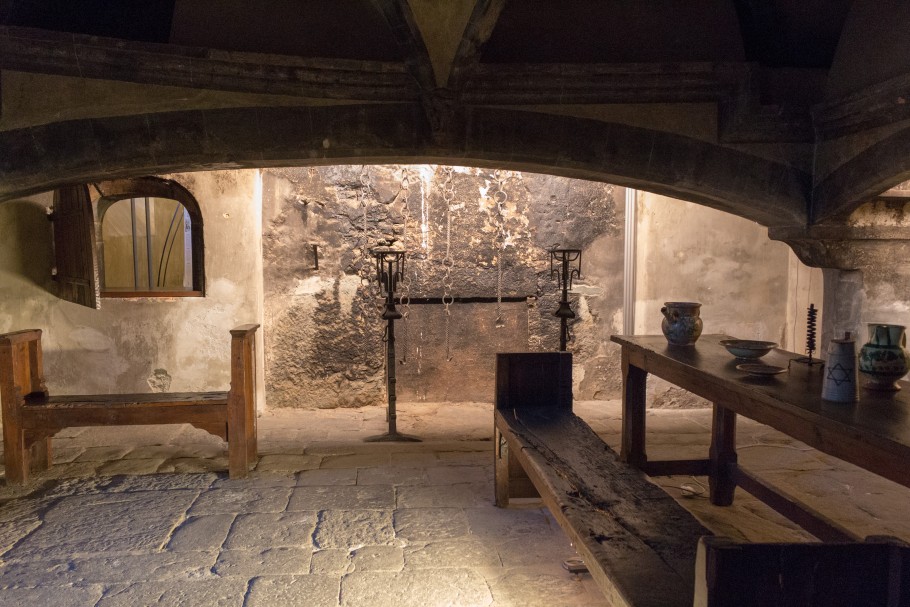 histoire chateaux aoste