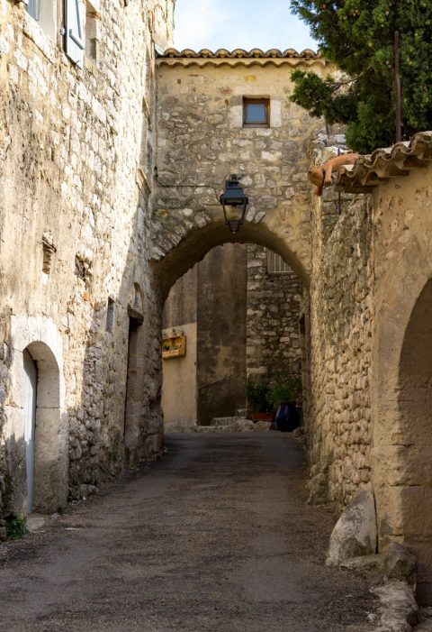 la garde Adhémar Drôme