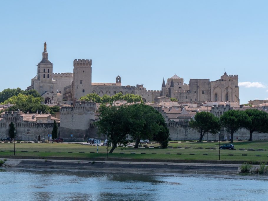 avignon rhône