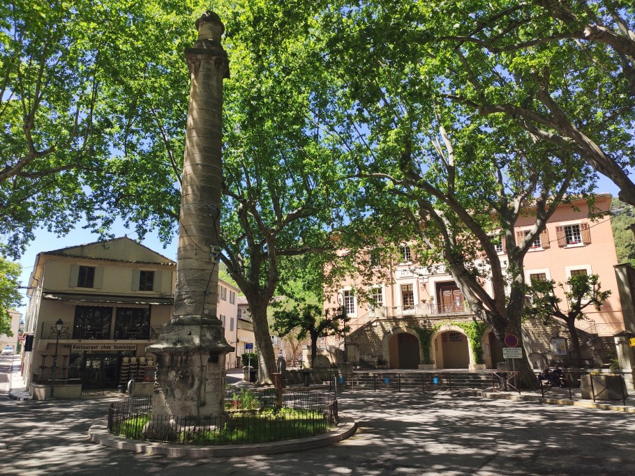 fontaine de vaucluse visiter